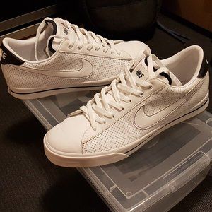 Nike BRS Vintage Classic White Shoes Basketball